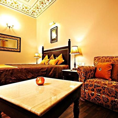 Treehouse Anuraga Palace Савай Мадхопур Екстериор снимка